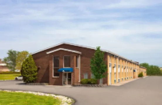 Days Inn by Wyndham Rockford I-90 Casino District