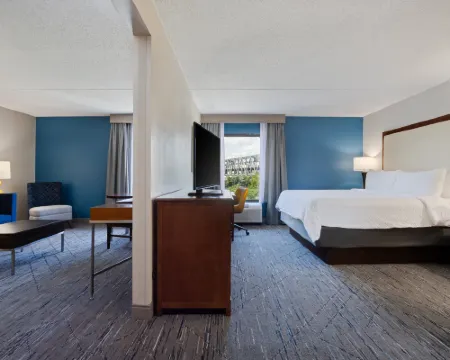 Holiday Inn Express & Suites CINCINNATI RIVERFRONT by IHG Hotels in Covington
