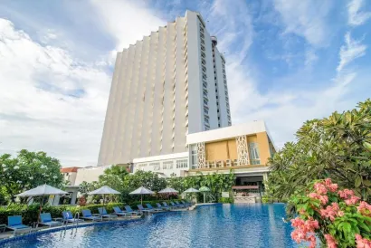 Golden Beach Cha-Am Hotel