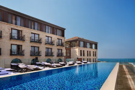 The Setai Tel Aviv, a Member of the Leading Hotels of the World Отели рядом с достопримечательностью «Дом Бен-Гуриона»