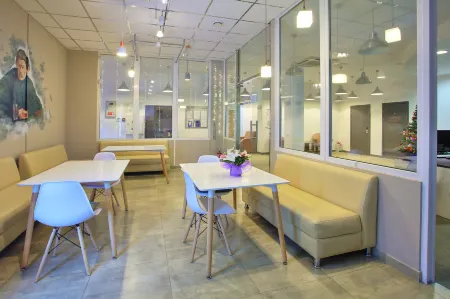 Maksim Gor'Kij Sochi Hotel Отели рядом со станцией Центральный ж/д вокзал Сочи