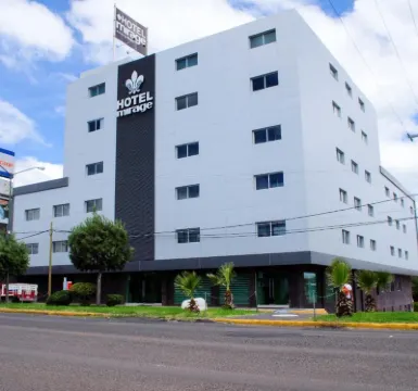 ホテル ミラージュ のホテル