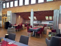 Gästehaus Schmitt Hotels near Castle Herrnsheim