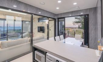 Pohang the Elite Kids Pool Villa