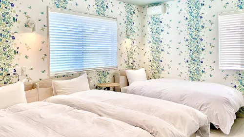 Sparky’s House Hotels in Tamano