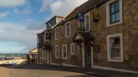 The Olde Ship Inn Hotels near Seahouses Harbour