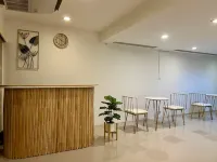 คอมฟี คริป โฮสเทล 2