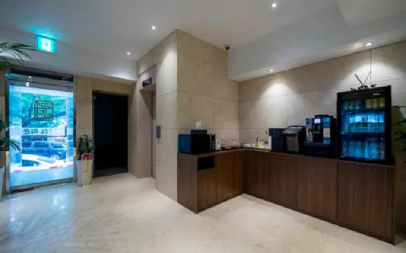 Incheon Li Un Отели рядом с достопримечательностью «Juan Central Church»