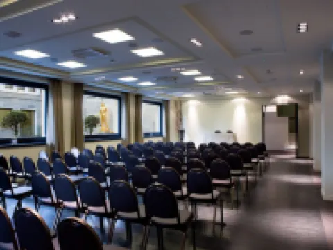 Hilton Turin Centre โรงแรมในทูริน