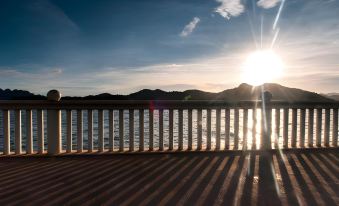 One Averee Bay Hotel