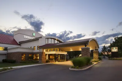 Embassy Suites by Hilton Detroit Metro Airport Hotel dekat Nippon Express USA