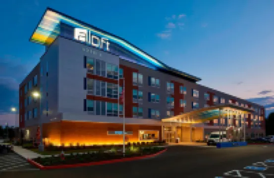 Aloft Cleveland Airport