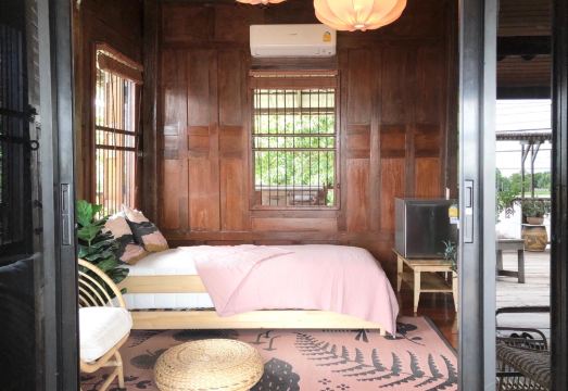 REUN THAI KOH KRET의 평화로운 전경