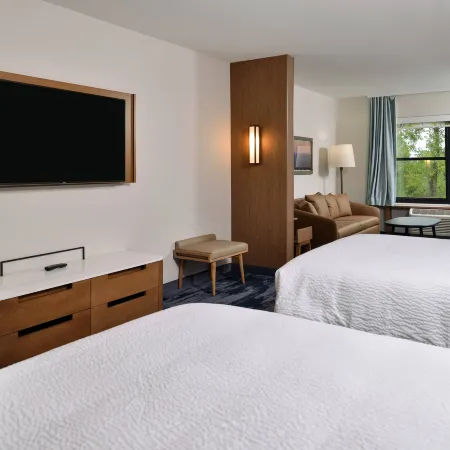 Fairfield Inn & Suites Canton