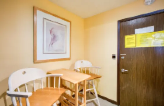 Snowline Lodge Condo #46 - Great for Skiers and Hikers on a Budget! Now Has Wifi