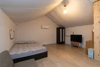 Seosan Godeunnam Glamping