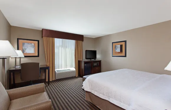 歡朋酒店及套房弗雷斯諾西北店