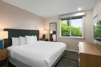 WorldMark Oceanside Hotel dekat California Surf Museum