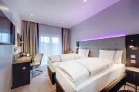 Premier Inn Regensburg City Centre Hotels in Sinzing