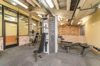 Spacious 1 Bedroom Condo with Indoor Pool, Theatre, Gym, and Close to Beach!