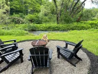 Spacious, private and peaceful 1st floor Apartment on Fly Creek