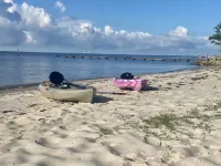 1 ACRE PRIVATE BEACH & PIER, FAMILY & PET FRIENDLY HOME - de playa