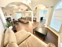 2300sqft Spacious and Functional Cul-de-Sac Gem Near I-10