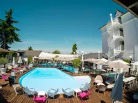 Hotel du Golf Hotels in Loire
