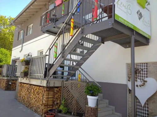 5-Star FeWo Orchidee: Wellness Luxury with Bubble Bath & Infrared Sauna! Hotels in Arnbruck