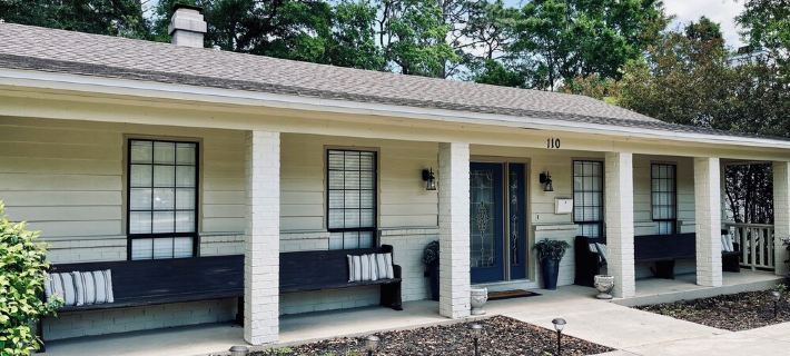 The Retreat - Entire Residential Home! Hotels in Daphne