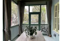 Seaside Proper Condo walk to the beach, shopping & restaurants