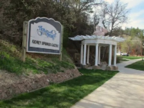 The Stone room Suite #11, sleeps 5 guest 温泉村酒店