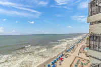 Cozy 2Br/2BA Oceanfront Condo - Steps from the Beach!