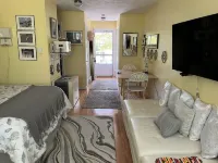 Quaint Ogunquit Condo 5 Min.Walk To Perkins Cove & Marginal Way