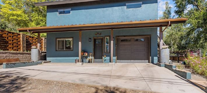 Hot tub, Mnt. Views, A/C, Downtown -  Eco Chalet! Hotels in Flagstaff