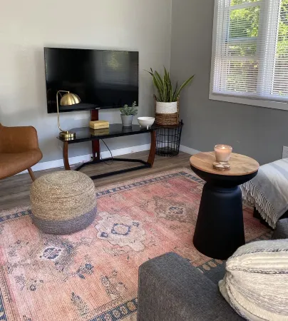 East Main Downtown Bungalow