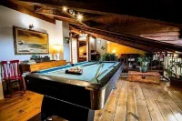 Self catering La Mora Cantana for 18 people