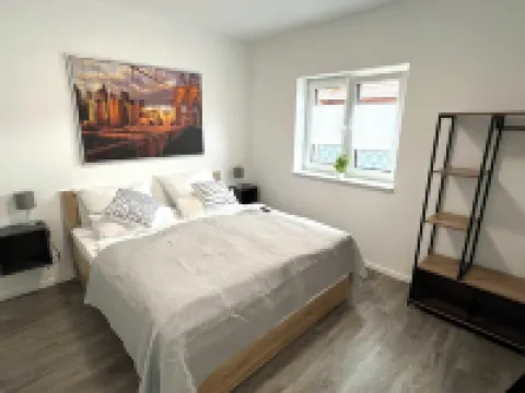 "elstar" - Barrierefreies Ferienhaus mit Carport Terrasse Netflix Free Wifi Hotels in Meppen