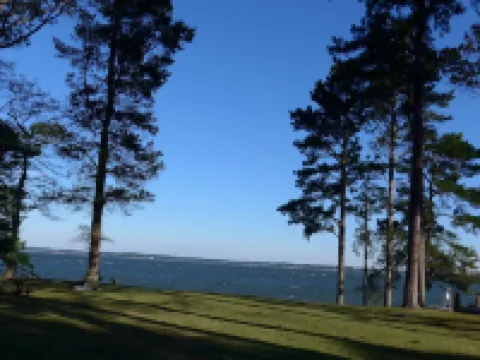 Cozy cottage on the Chesapeake Bay Hotels in Mathews County