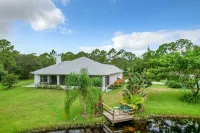 Nature Lover's Oasis Hotel di Grant-Valkaria