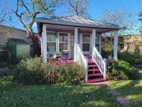Vintage Cottage Hotels near Gramma's Attic