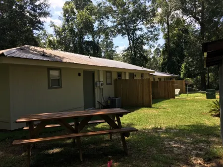 #4 Quiet, peaceful, place to stay w/ recreation center access!