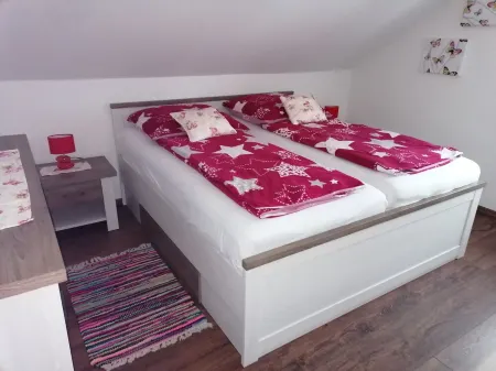 Vacation apartment with great views and hiking trails right outside the door