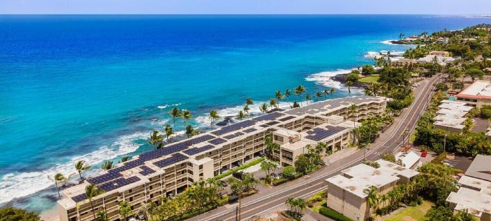 Deluxe Oceanfront Studio Condo Hotels in Holualoa
