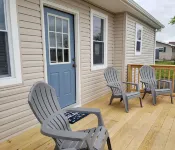 Minutes to de Turf Fields.  Quiet Beach Community.
