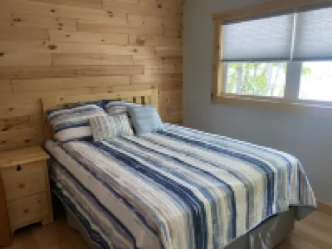 Beautiful house on Camp Lake! 艾昂縣住宿飯店