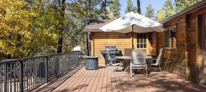 CozyCreekCabin-Treehouse-Large Deck-Mountain Home Hotels in Yavapai County