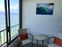 Relaxing oceanfront studio on the beach