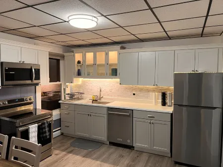 Riverview charming apt near beach