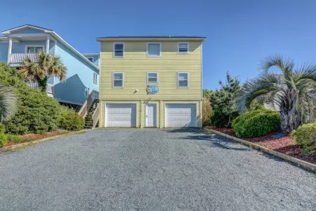 Seas the Day - the Most Beautiful House on the Beach!